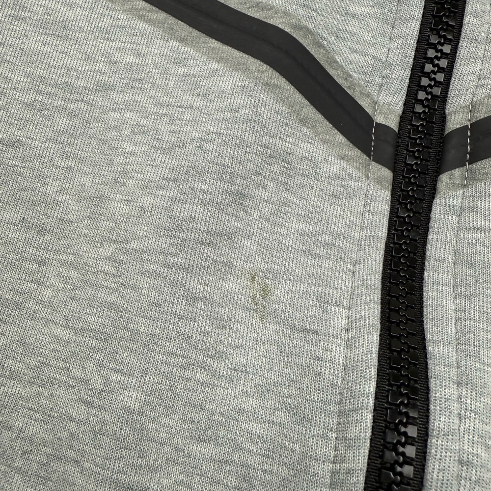 Nike Tech Men’s Sports Zip Up Performance Hoodie in Grey M - Picture 5 of 9